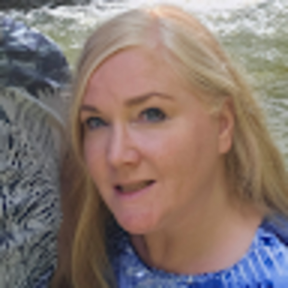 Meet your Posher, Bernadette